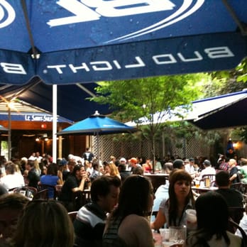 Le Saint-Sulpice - Bars Near Me - Montreal, Quebec