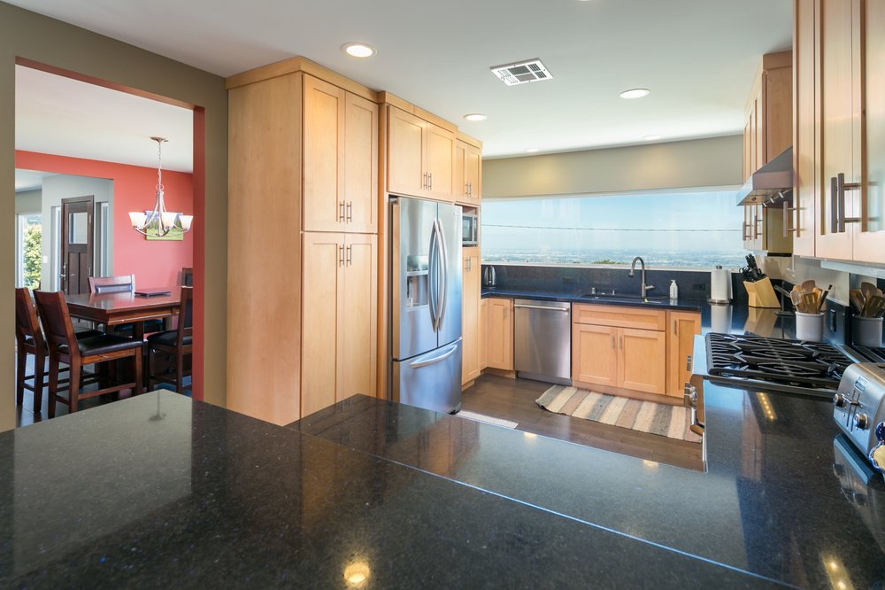 Slide of Vazana Construction