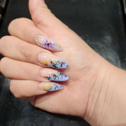Tracy & Daniel always leave my nails on point. Tracy & Daniel always leave my nails on point.