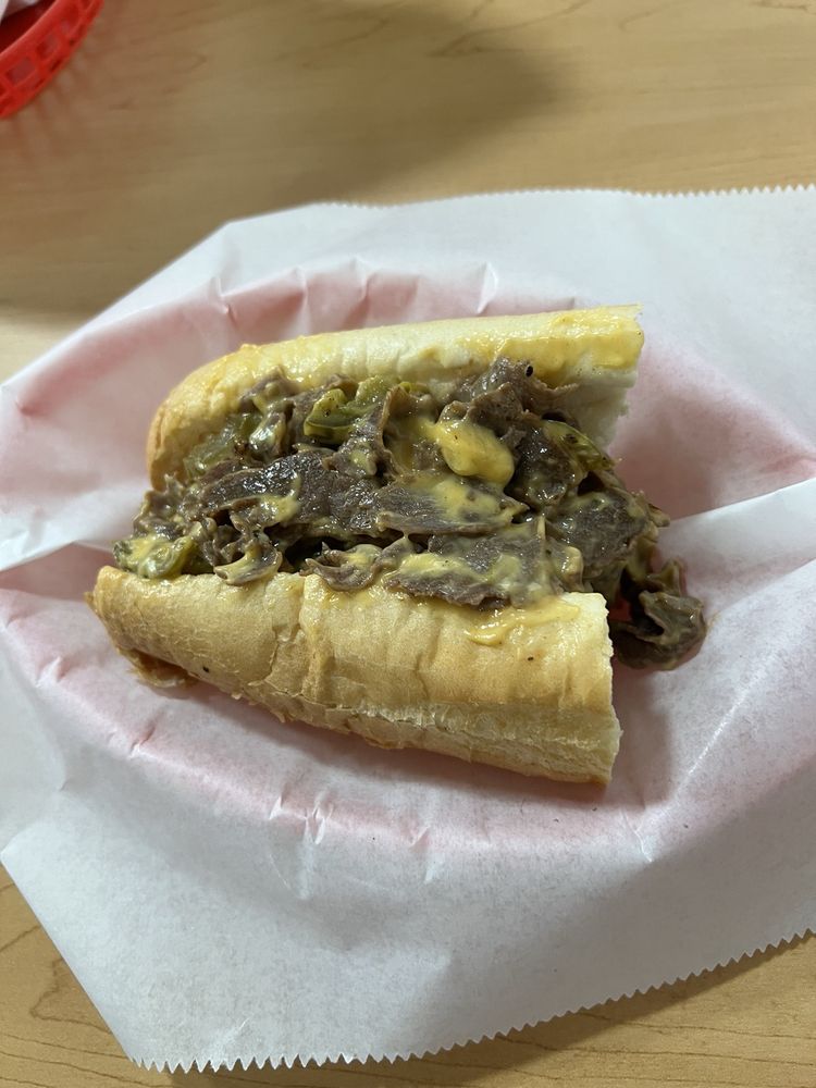 Philly Robs Cheesesteak Logo