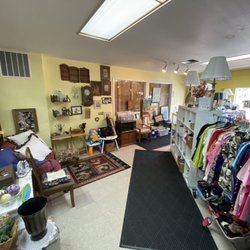 Reach Out Thrift Shop