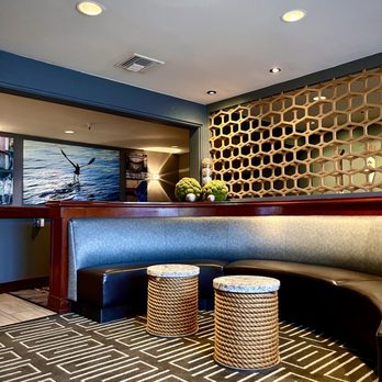Chart House - Waiting area - Seafood Near Me - Redondo Beach, California Chart House - Waiting area - Seafood Near Me - Redondo Beach, California