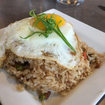 Moena Café - Side fried rice with fried egg on top - Cafes Near Me - Honolulu, Hawaii Moena Café - Side fried rice with fried egg on top - Cafes Near Me - Honolulu, Hawaii