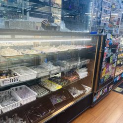 Evolution Smoke Shop