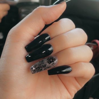 Garden Nails - Nail Salons Near Me - Kapolei, Hawaii
