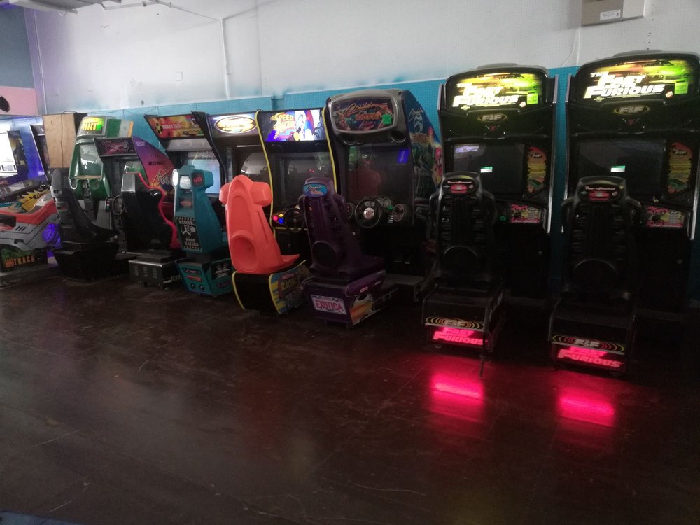 THE RETROCADE ARCADE Updated May 2024 421 Delaware St, Leavenworth