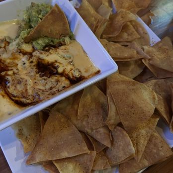 Toro Burger Bar - Queso/Avocado Dip & Chips - Burgers Near Me - El Paso, Texas