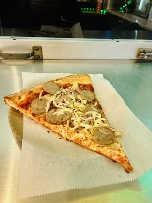 Rocky's Pizzeria & Resturant by null