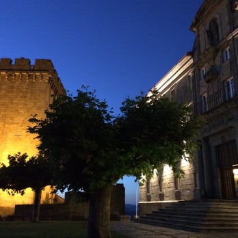 Parador Monforte de Lemos - Hotels Near Me - Monforte de Lemos, LU Parador Monforte de Lemos - Hotels Near Me - Monforte de Lemos, LU