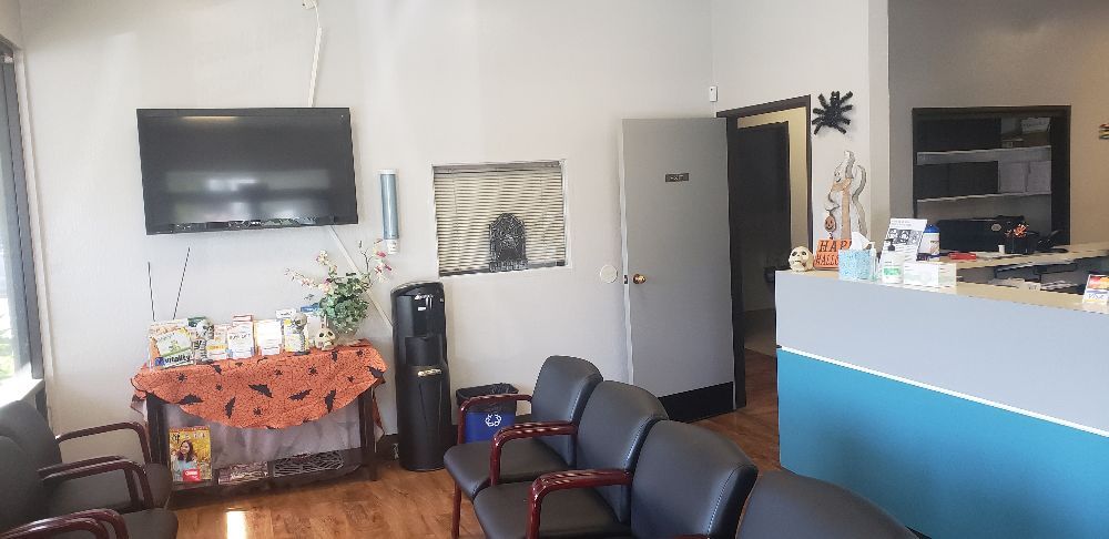 Slide of R&R Painting Services