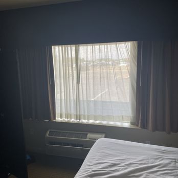 Radisson Hotel El Paso Airport - Gross - Hotels Near Me - El Paso, Texas Radisson Hotel El Paso Airport - Gross - Hotels Near Me - El Paso, Texas