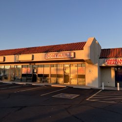 Do My Nails - The shopping center