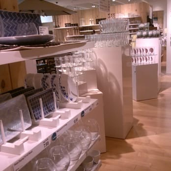 Crate & Barrel - Home Decor Near Me - West Hartford, Connecticut