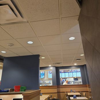 Culver's - Inside - Burgers Near Me - St. Robert, Missouri Culver's - Inside - Burgers Near Me - St. Robert, Missouri