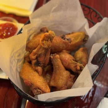 The Getaway Car - Wings - Lemon/Pepper Rub - American Near Me - Mount Kisco, New York