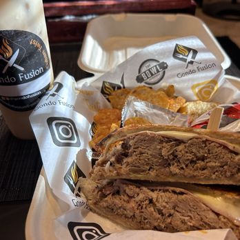 Gondo Fusion - Havana Sandwich and a dairy free Horchata - Food Trucks Near Me - Sacramento, California