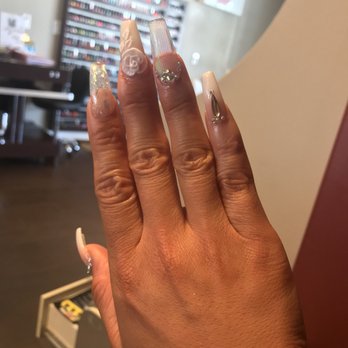Yvonne's Nails - Nail Salons Near Me - Fremont, California