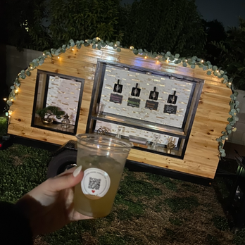 Four Pours Mobile Tap - Bartenders Near Me