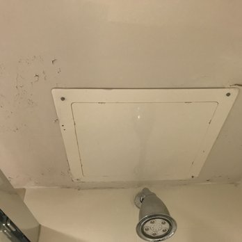 Residence Inn Cleveland Mentor - peeling paint bathroom - Hotels Near Me - Mentor, Ohio Residence Inn Cleveland Mentor - peeling paint bathroom - Hotels Near Me - Mentor, Ohio