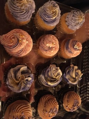 Kia's Cakes by null