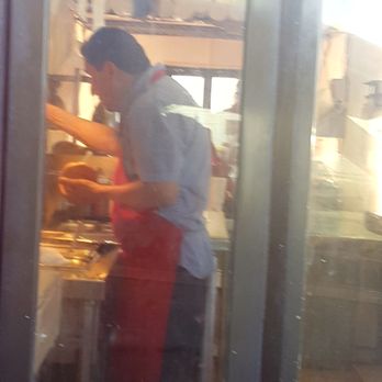 Short Stop - No gloves while preparing our burgers - Burgers Near Me - Austin, Texas