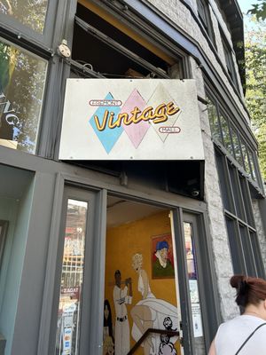 Fremont Vintage Mall by null