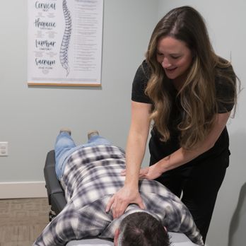 Complete Wellness Chiropractic - Chiropractors Near Me - West Des Moines, Iowa Complete Wellness Chiropractic - Chiropractors Near Me - West Des Moines, Iowa