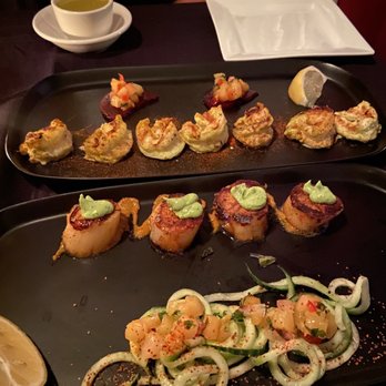Penumbra - Bottom: scallops appetizer. Top: shadow shrimp - Wine Bars Near Me - Chicago, Illinois Penumbra - Bottom: scallops appetizer. Top: shadow shrimp - Wine Bars Near Me - Chicago, Illinois
