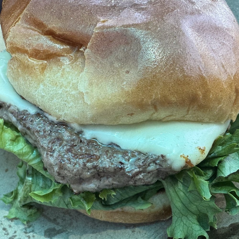 Doho Cafe - Cheeseburger - Cafes Near Me - Dana Point, California