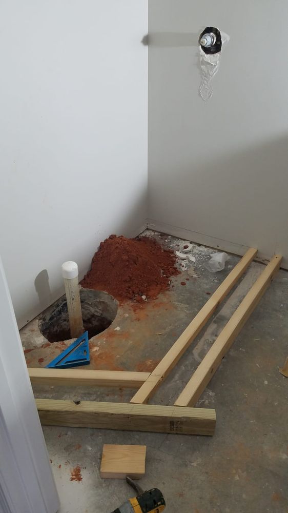 Slide of Montenegro Construction