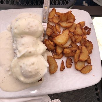 Break Your Fast - Fried Chicken Benedict - American Near Me - Union City, California Break Your Fast - Fried Chicken Benedict - American Near Me - Union City, California