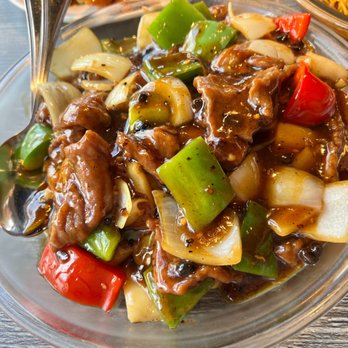 Hongs Gourmet - Beef Chow Fun with Black Bean Sauce & Gravy - Chinese Near Me - Saratoga, California Hongs Gourmet - Beef Chow Fun with Black Bean Sauce & Gravy - Chinese Near Me - Saratoga, California