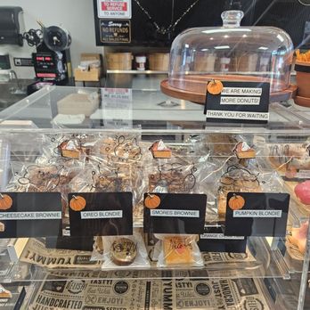 Tea Moon - More treats - Bubble Tea Near Me - Brownsburg, Indiana