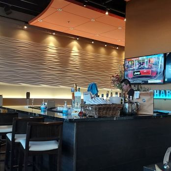 Grace Thai Downtown - Chandler - This Guy is hilarious and Friendly - Thai Near Me - Chandler, Arizona