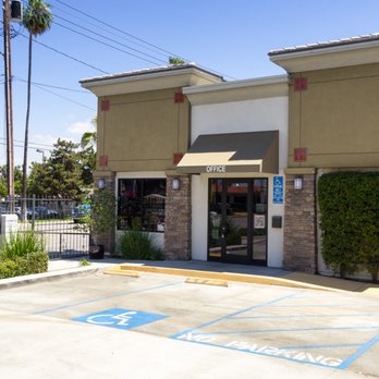 Riverside Self Storage - Self Storage Near Me - Riverside, California