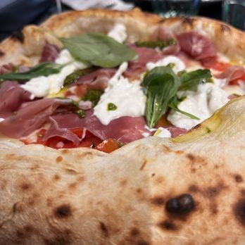 Pizzeria Vincenzo Capuano - Amazing Pizza - Pizza Near Me - Naples, NA