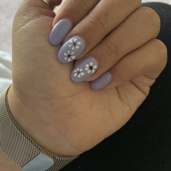 Lavish Nails Spa - Nail Salons Near Me - Holly Springs, North Carolina Lavish Nails Spa - Nail Salons Near Me - Holly Springs, North Carolina