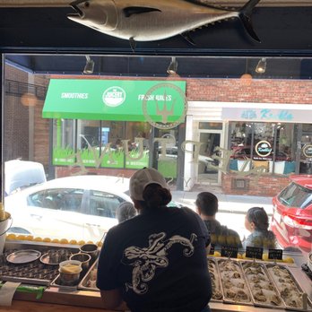 Neptune Oyster - Mecca for Oysters - Seafood Near Me - Boston, Massachusetts