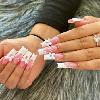 Nail Centre - Nail Salons Near Me - Kitchener, Ontario