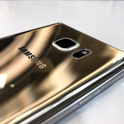 A to Z Wireless - Samsung Note 5 back glass replacement