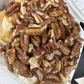 All About The Cinnamon - Desserts Near Me - Sherman Oaks, California