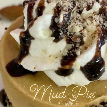 Cheesecake Dreamations - Mud Pie cheesecake (Coffee cheesecake with chopped almonds on an Oreo Crust) - Desserts Near Me - Marina, California