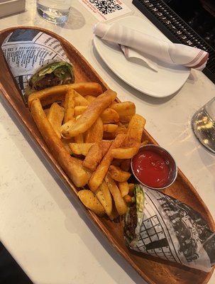 Lokal Mediterranean Kitchen by null