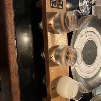Aoki Teppanyaki Waikiki - Saki flight - Teppanyaki Near Me - Honolulu, Hawaii