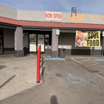 Sista Kim’s Kitchen - Outside entrance - Soul Food Near Me - Las Vegas, Nevada