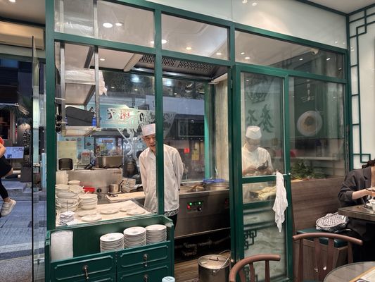 Mak's Noodle (Wellington Street) by null