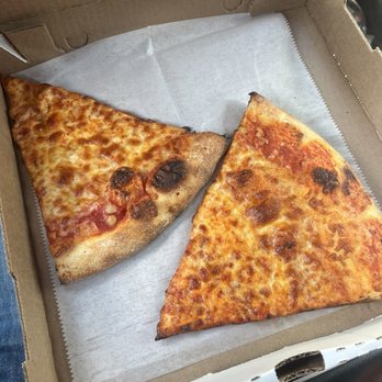 Papa Santo's Pizza - Burnt pizza - Italian Near Me - Blakeslee, Pennsylvania Papa Santo's Pizza - Burnt pizza - Italian Near Me - Blakeslee, Pennsylvania