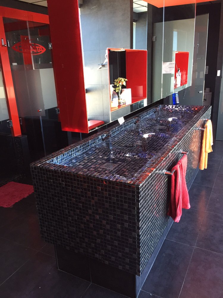 GYM PANATTA Updated October 2024 Calle Santa Monica 1, Marbella