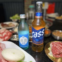Gui Gui 9292 Korean BBQ - Sojus and beers
