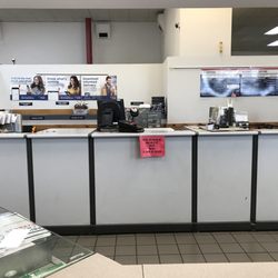 US Post Office - Counter service